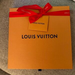 LOUIS VUITTON Scarf Box (10.5” x 10.5”) Excellent condition, pull drawer. LUXURY
